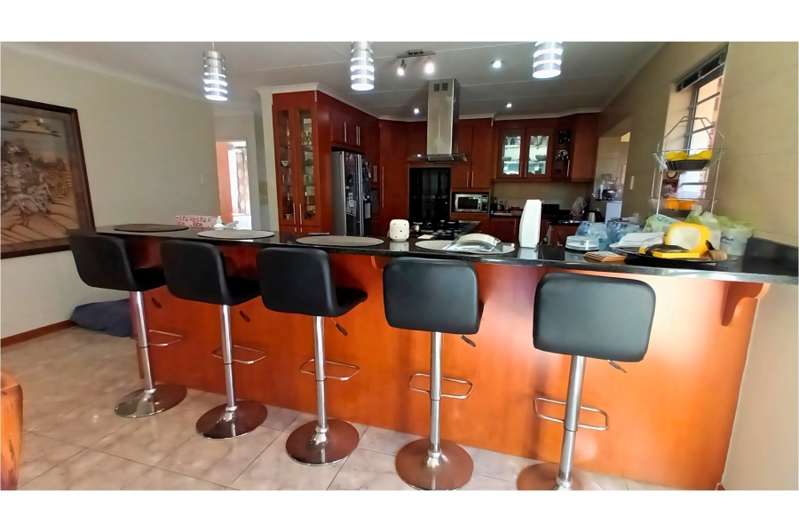 4 Bedroom Property for Sale in Blue Bend Eastern Cape